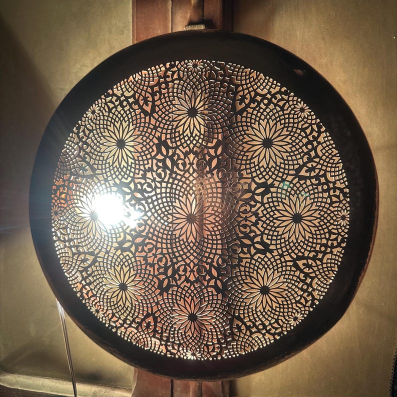 Order by Size : Moroccan handmade brass round wall light lamp (Houceima)