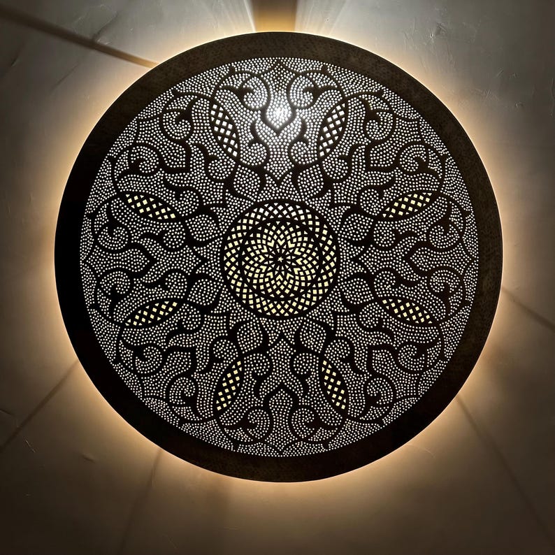 Order by Size : Moroccan handmade brass round wall light lamp (Essaouira)