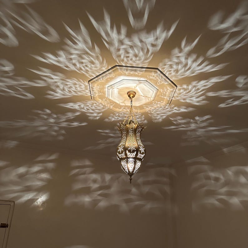 Order by Size : Moroccan Handmade Brass Ceiling Pendant Light (Iṭṭu)