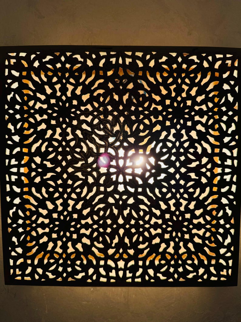 Order by Size : Moroccan handmade brass round wall light lamp (Merzouga)