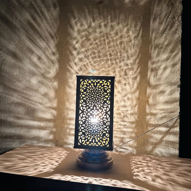Order by Size : Moroccan Handmade Brass Table Lamp (Tafukt)