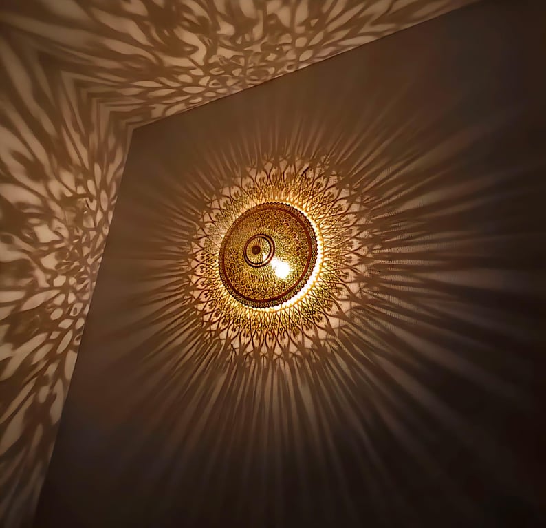 Order by Size : Moroccan handmade brass round wall light lamp ( Tiznit)
