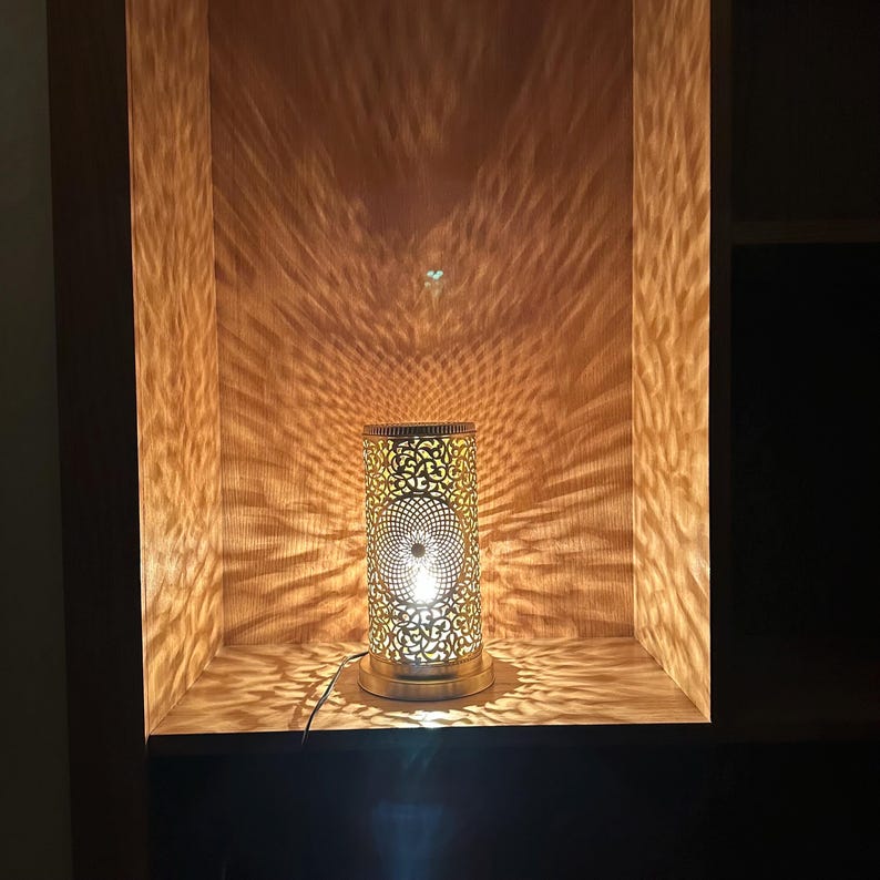 Moroccan Handmade Brass Table Lamp (Lama)