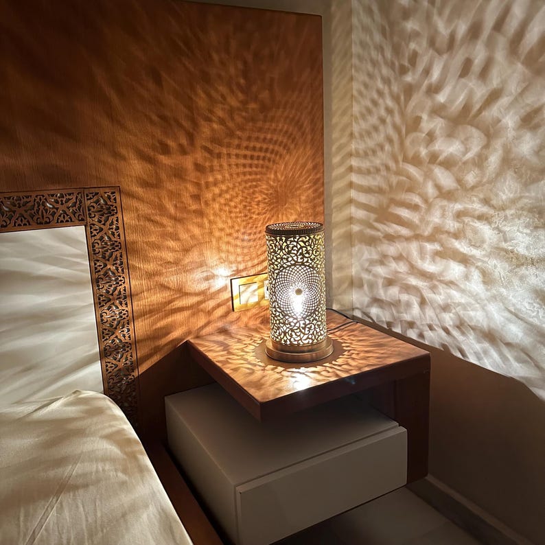 Moroccan Handmade Brass Table Lamp (Lama)