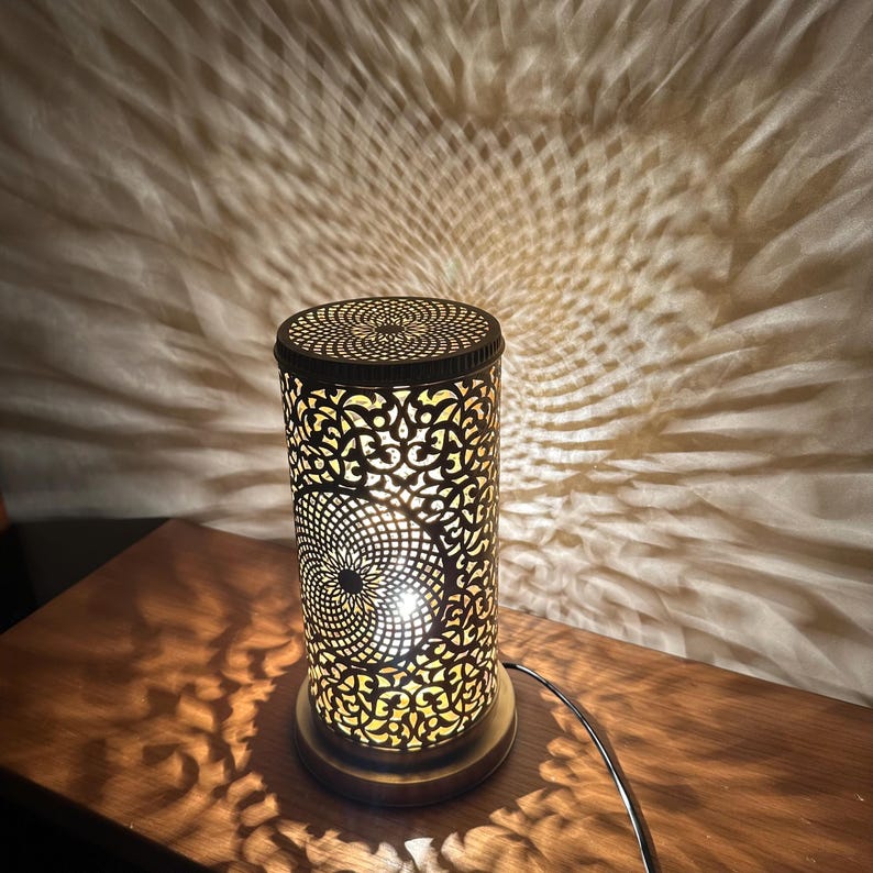 Moroccan Handmade Brass Table Lamp (Lama)
