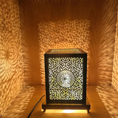 Moroccan Handmade Brass Table Lamp (Duaa)