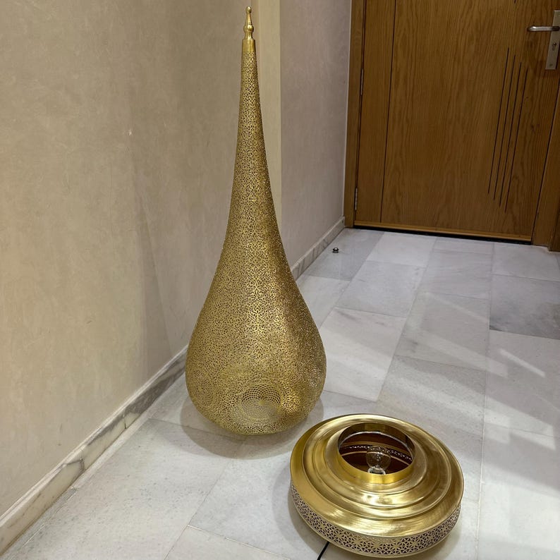 Moroccan Handmade Brass Table Lamp (Balqis)