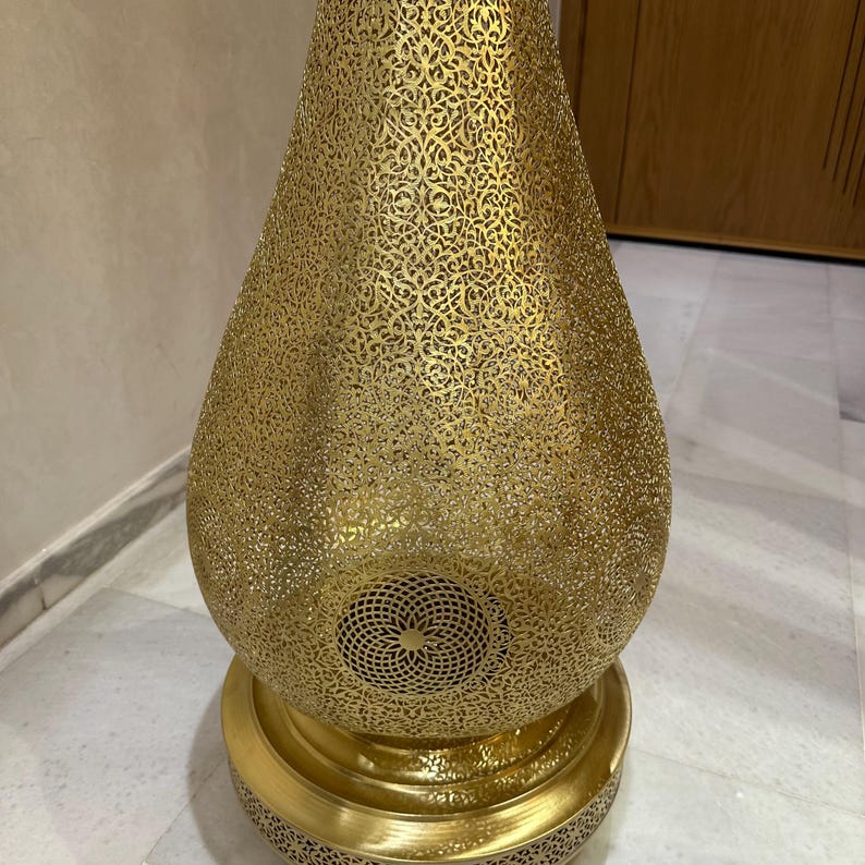 Moroccan Handmade Brass Table Lamp (Balqis)