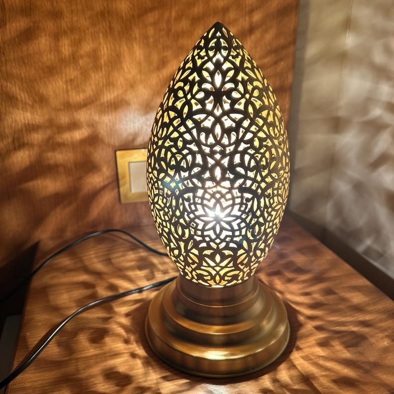 Moroccan Handmade Brass Table Lamp (Hoor)