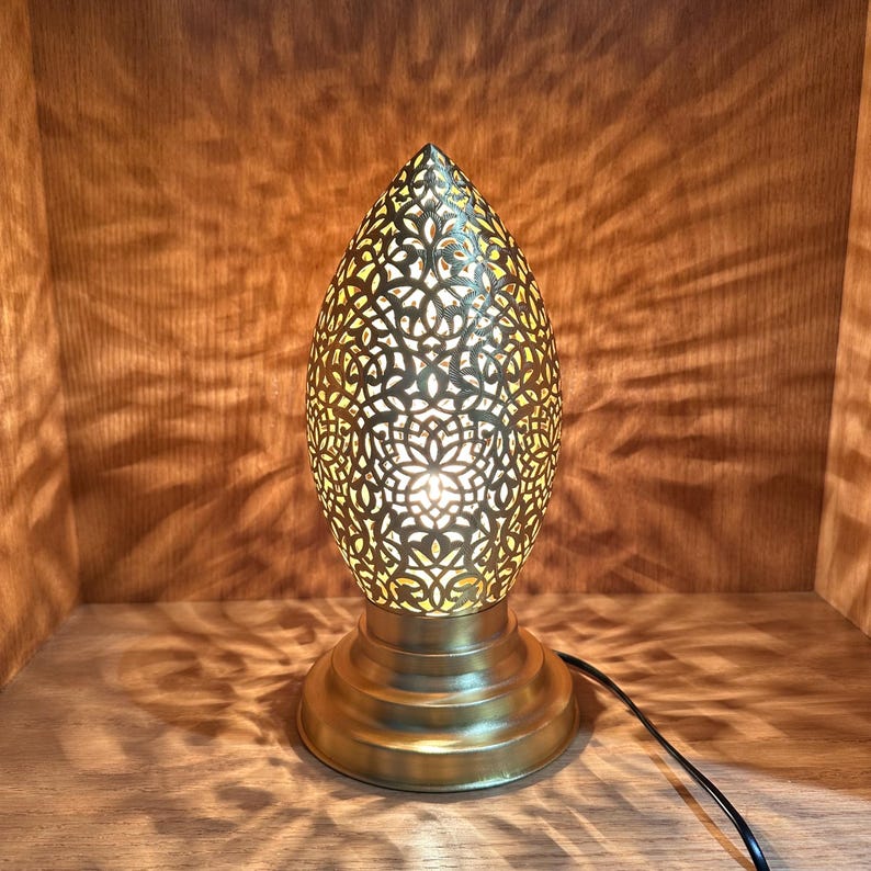 Moroccan Handmade Brass Table Lamp (Hoor)