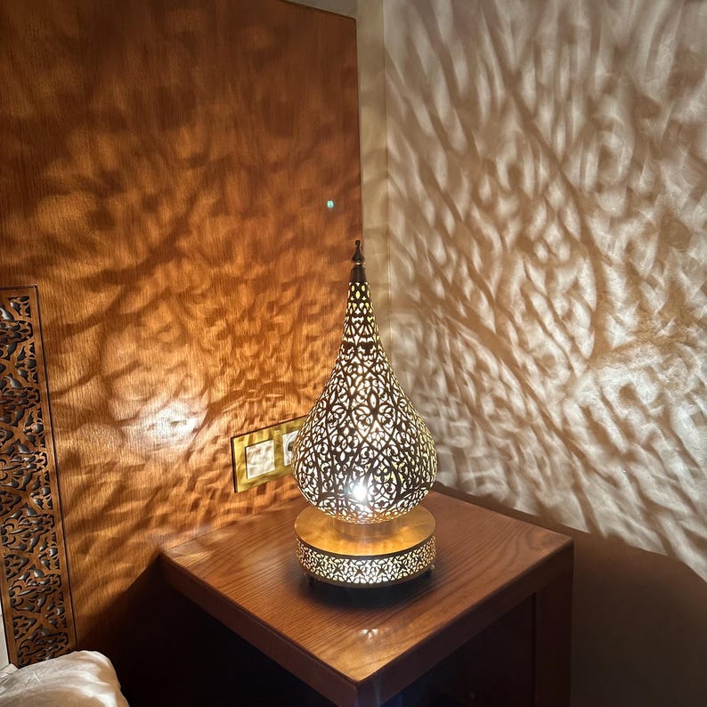 Moroccan Handmade Brass Table Lamp (Bahar)
