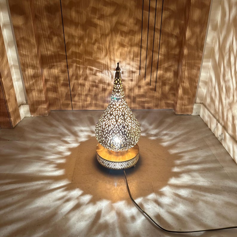Moroccan Handmade Brass Table Lamp (Bahar)