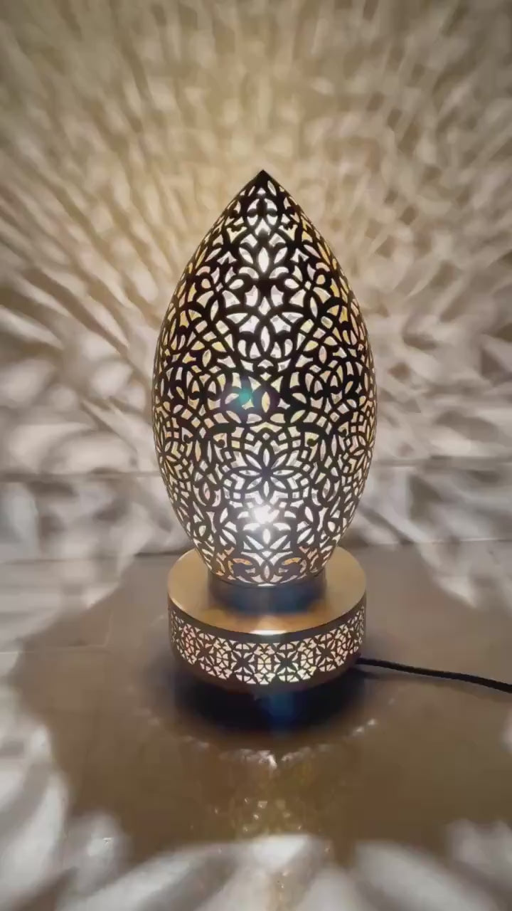 Moroccan Handmade Brass Table Lamp (Adrar)
