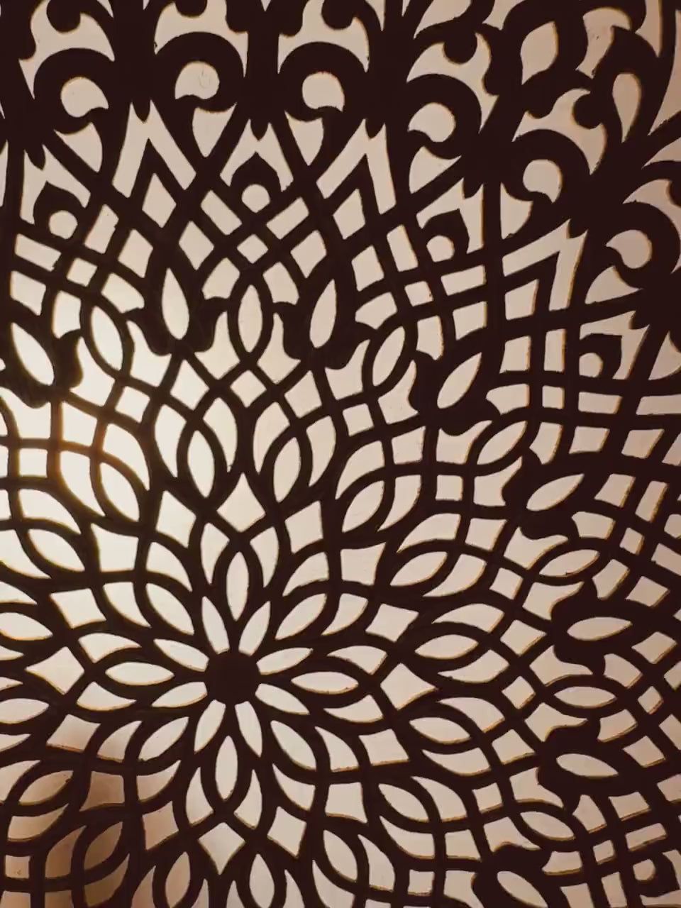 Order by Size : Moroccan handmade brass round wall light lamp (Merzouga)