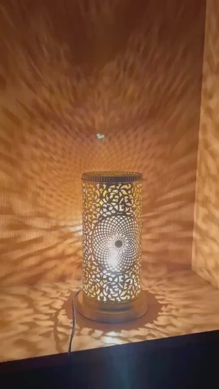Moroccan Handmade Brass Table Lamp (Lama)