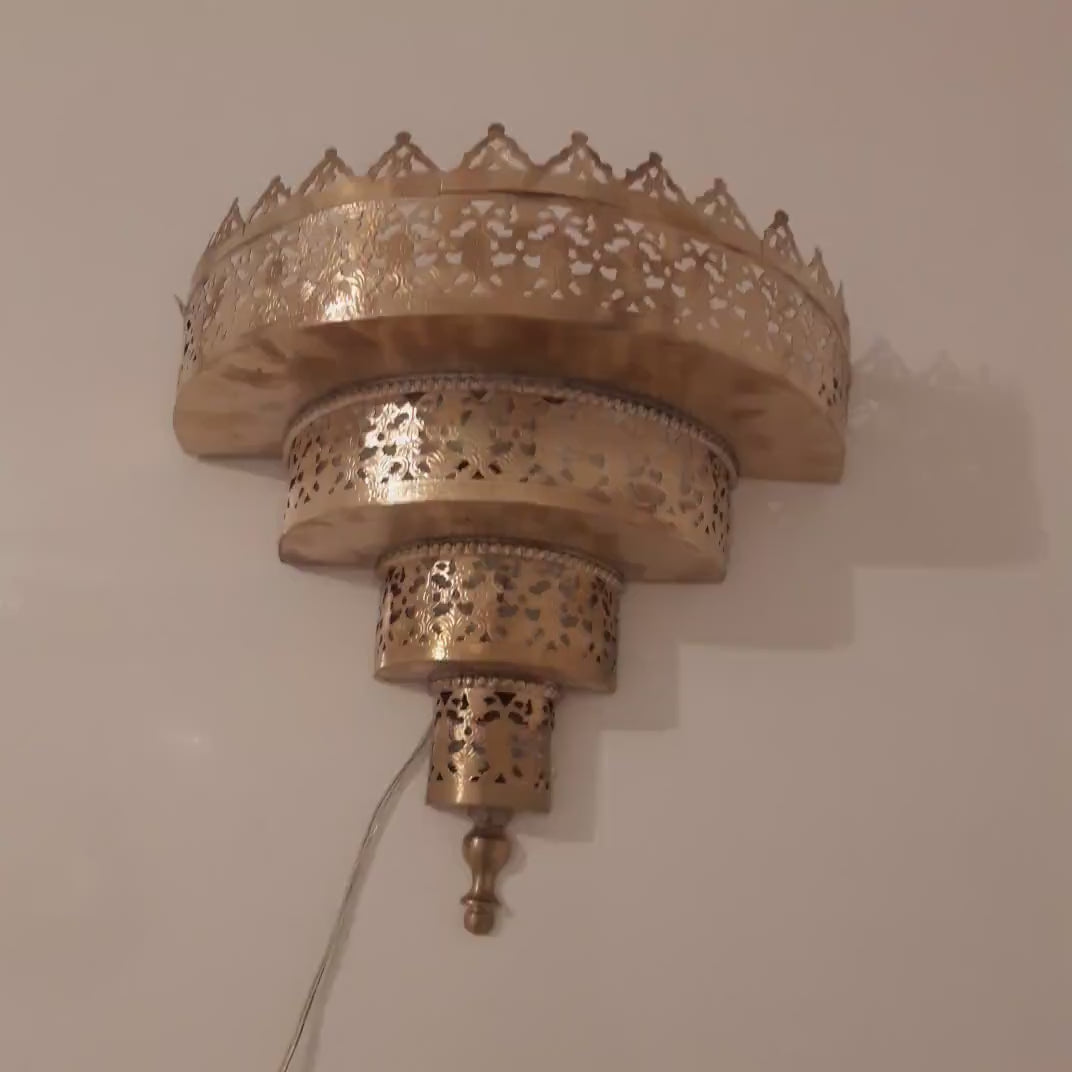 Moroccan handmade sconce brass wall light (Mahira)