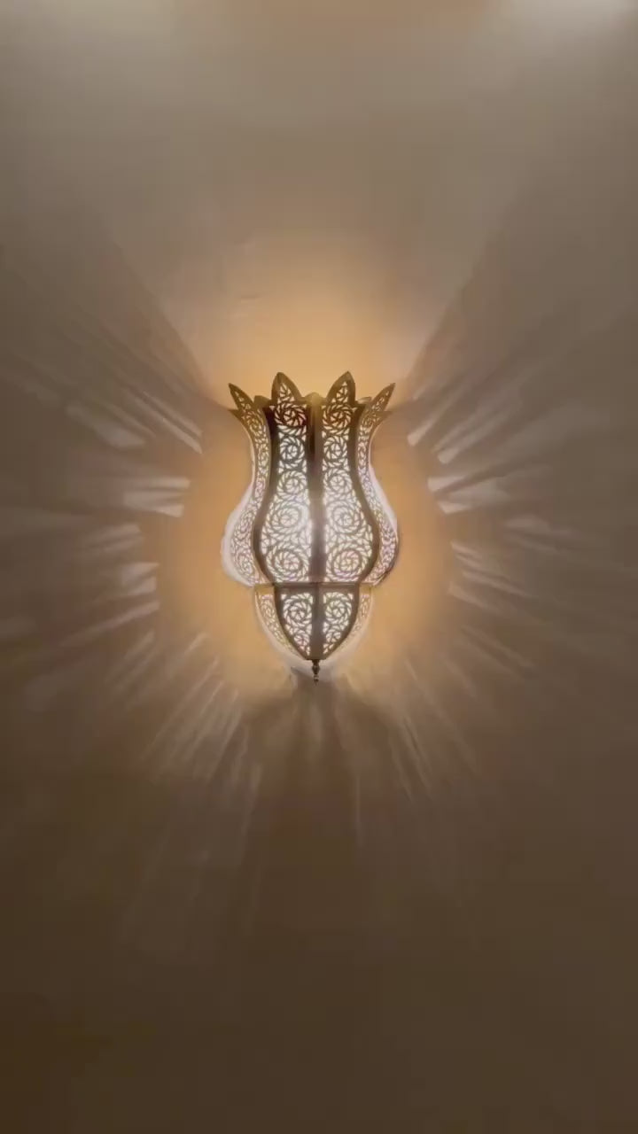 Moroccan handmade sconce brass wall light (Nawal)