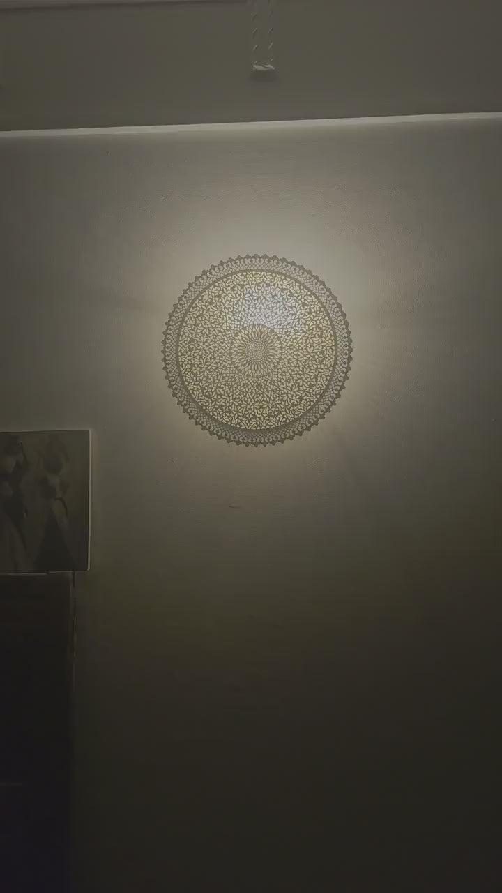 Order by Size : Moroccan handmade brass round wall light lamp (Taghazoute)