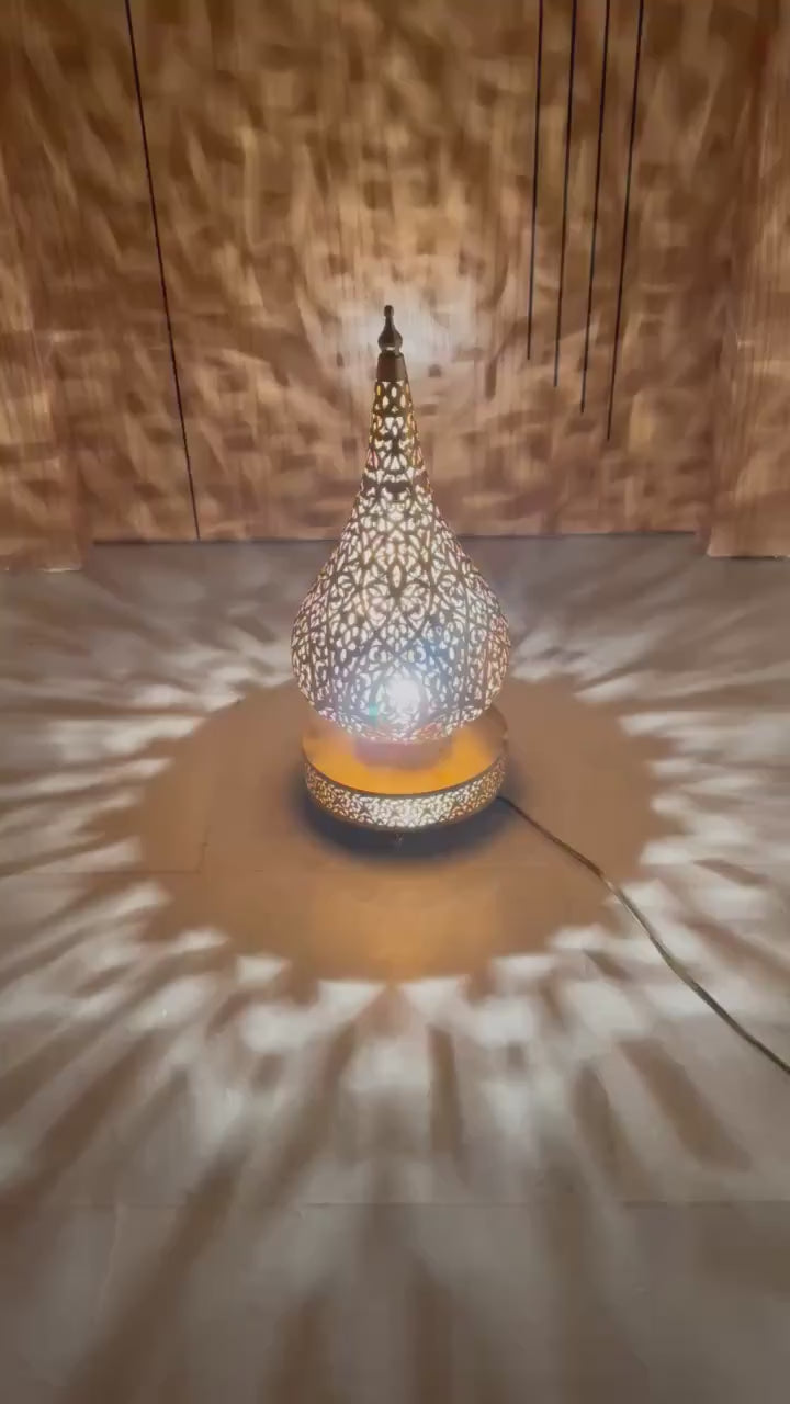 Moroccan Handmade Brass Table Lamp (Bahar)
