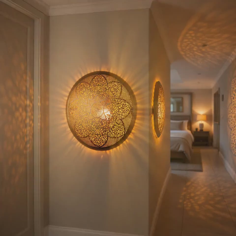Order by Size : Moroccan handmade brass round wall light lamp ( Ouarzazate)