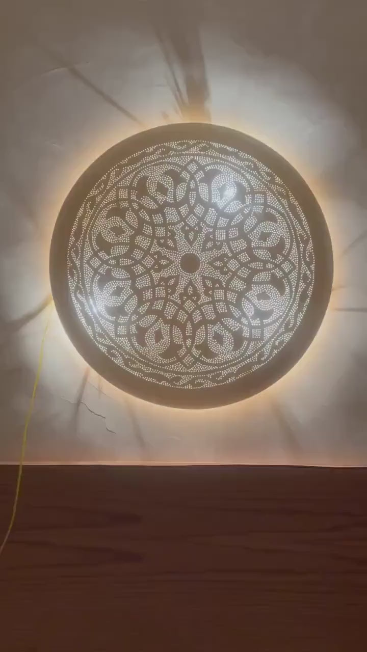 Order by Size : Moroccan handmade brass round wall light lamp (Tinghir)